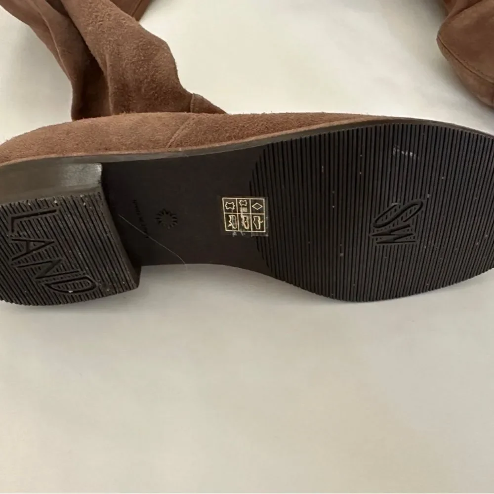 Stuart Weitzman Low Land Boots in great condition  (7 size) 37.5 EU